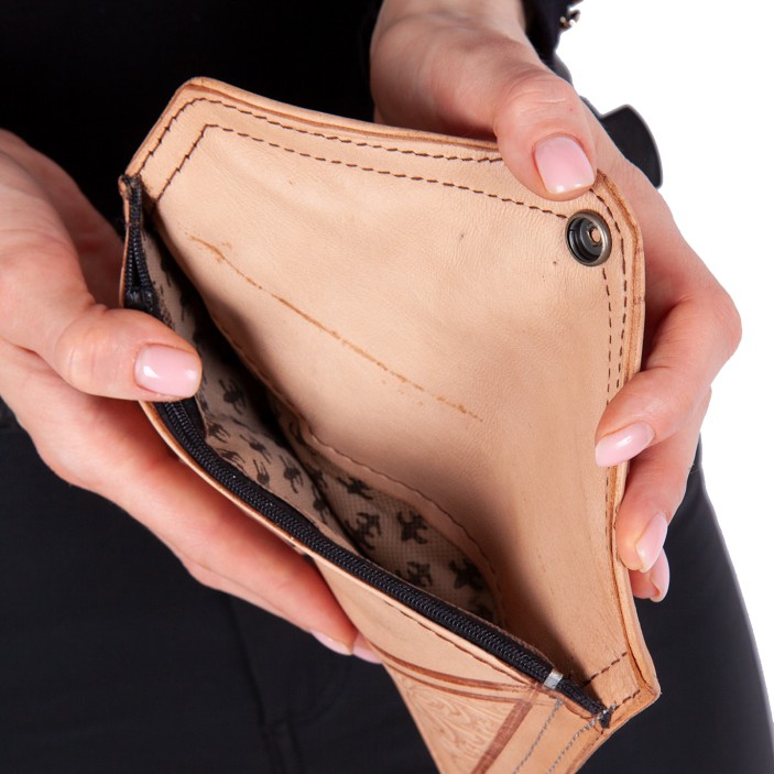 Wyjątkowa kopertówka z naturalnej skóry – ręczna robota, piękne tłoczenia i doskonała jakość. Zamów teraz i podkreśl swój styl unikalnym dodatkiem z Maroka! (5)