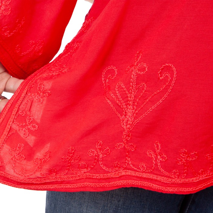 Czerwona bluzka ręcznie zdobiona w marokańskie wzory || Maroko Sklep (4)