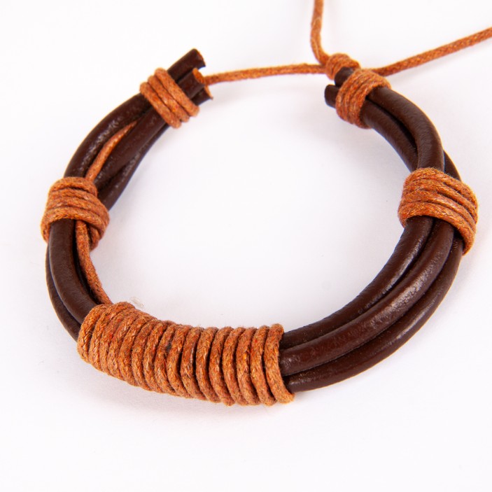 Bransoletka z naturalnej skóry regulowana || Maroko Sklep (1)