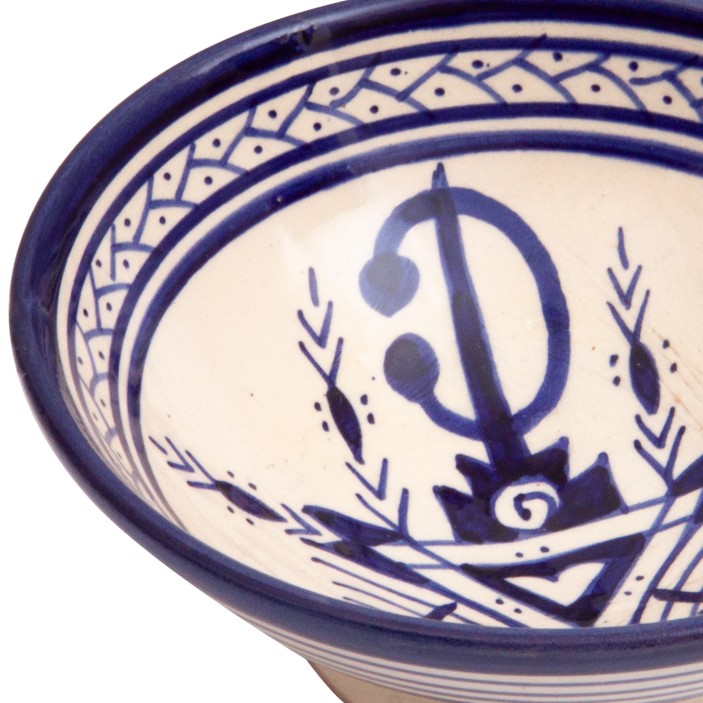 Miseczka jest wykonana ręcznie przez Marokańskiego rzemieślnika z dbałością o każdy szczegół.  (3)