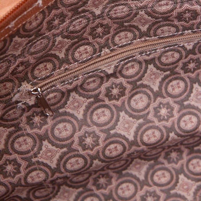 Torba podróżna handmade z Maroka. Skóra naturalna, koniakowy kolor, styl vintage, pojemna i unikalna torba na wyjazd lub prezent. (9)