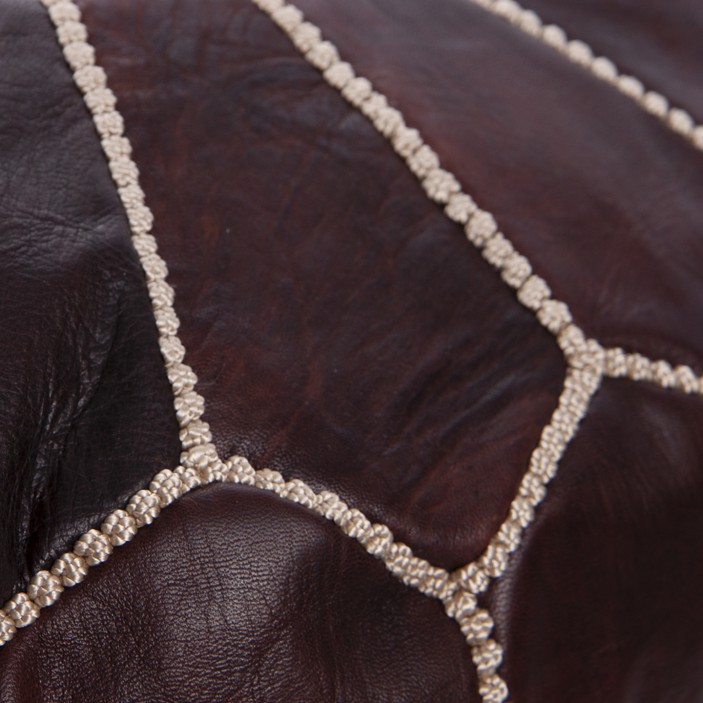 Marokańska pufa z naturalnej ciemnej skóry duża || Maroko Sklep (3)