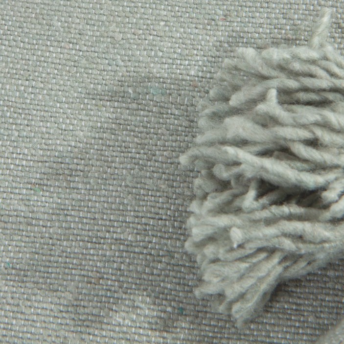 Bawełniany pled 182x102 cm w kolorze khaki. Ręcznie tkana narzuta o strukturze ziarnistej. Idealny dodatek do wnętrz (3)