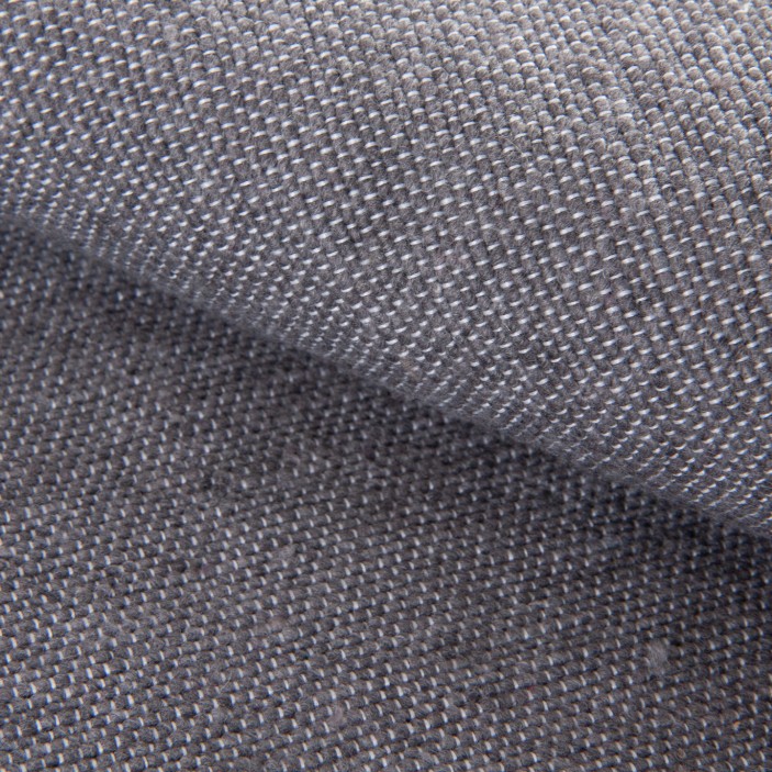 Grafitowy pled bawełniany. Ręcznie tkana narzuta w kolorze ciemnoszarym z chwostami. Nowoczesny dodatek do wnętrz loftowych i skandynawskich. (4)