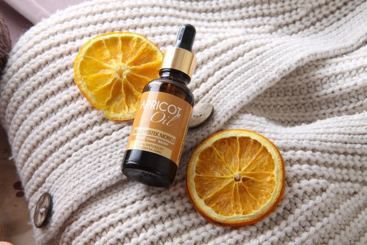 Olej z pestek moreli – właściwości i zastosowanie w codziennej pielęgnacji