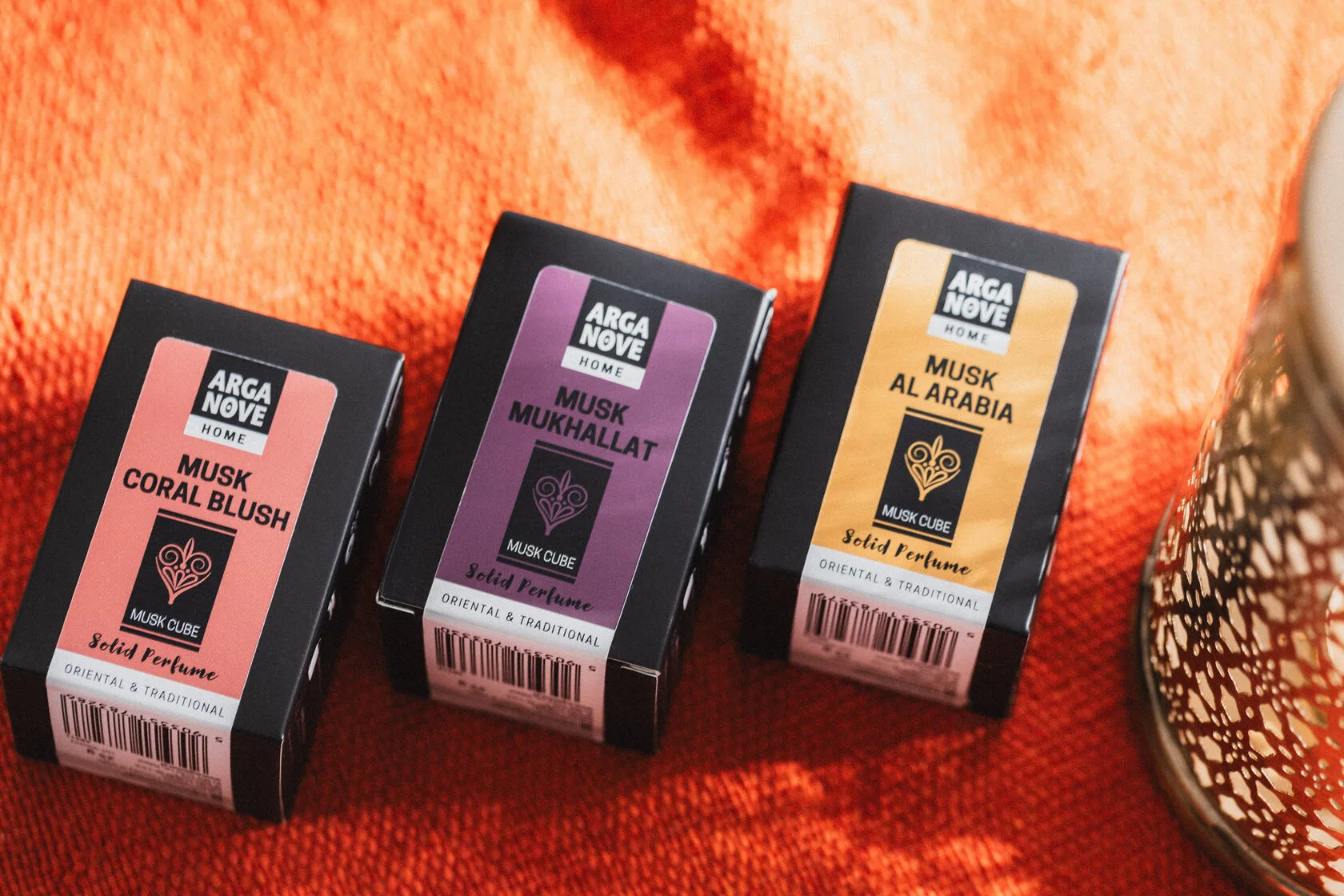 Naturalne perfumy z Maroka - jak wybrać zapach, który do Ciebie pasuje?
