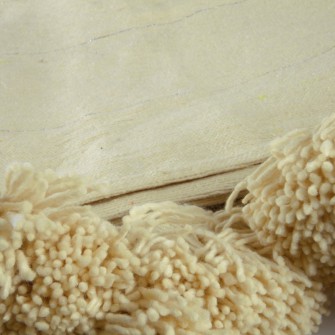 Bawełniany duży pled narzuta na łóżko z modnymi pomponami | Maroko Sklep|