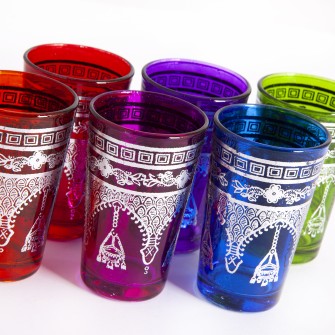 Marokańskie szklanki kolorowe ze srebrnym wzorem  6 sztuk | Maroko Sklep|