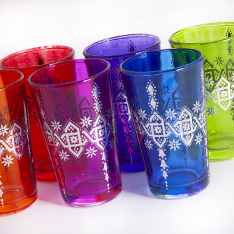 Marokańskie szklanki kolorowe ze srebrnym orientalnym wzorem 6 sztuk | Maroko Sklep|
